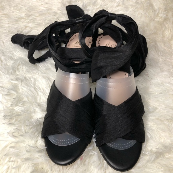 Muse by Marchesa Dahlia Chiffon Ankle Wrap Dress Sandals Black Heels size 9 NWOT - Picture 12 of 15